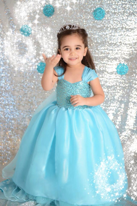 F68002 Gorgeous Elsa Gown